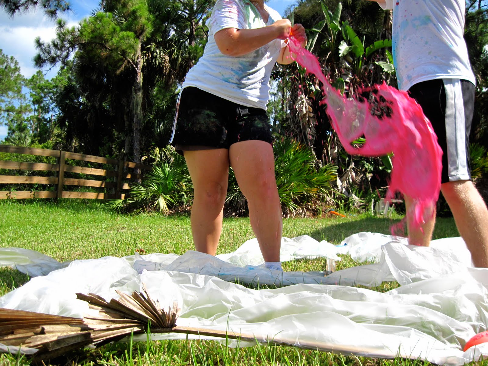 A He[art] for Passion Paint Fight!