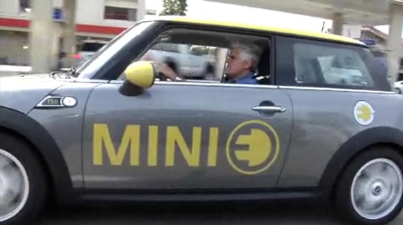 [forococheselectrico3.jpg]