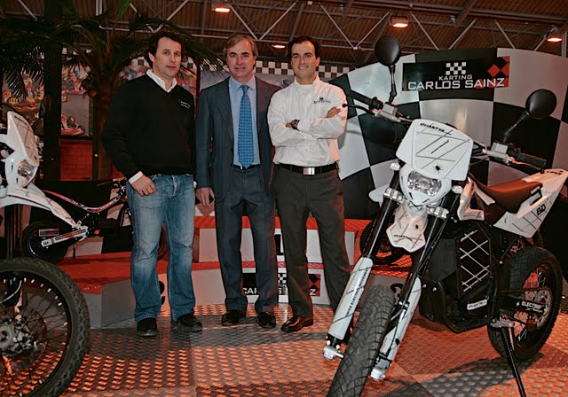 [forococheselectricos2.jpg]