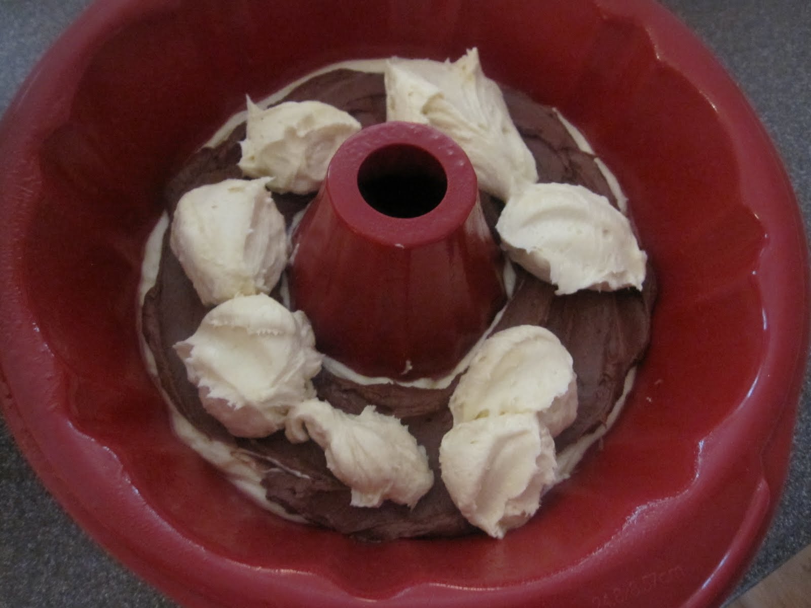 Never trust a skinny cook!: Cake and Eggs