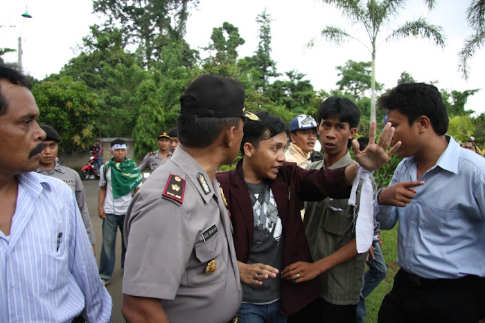 awas diciduk polisi rudz..