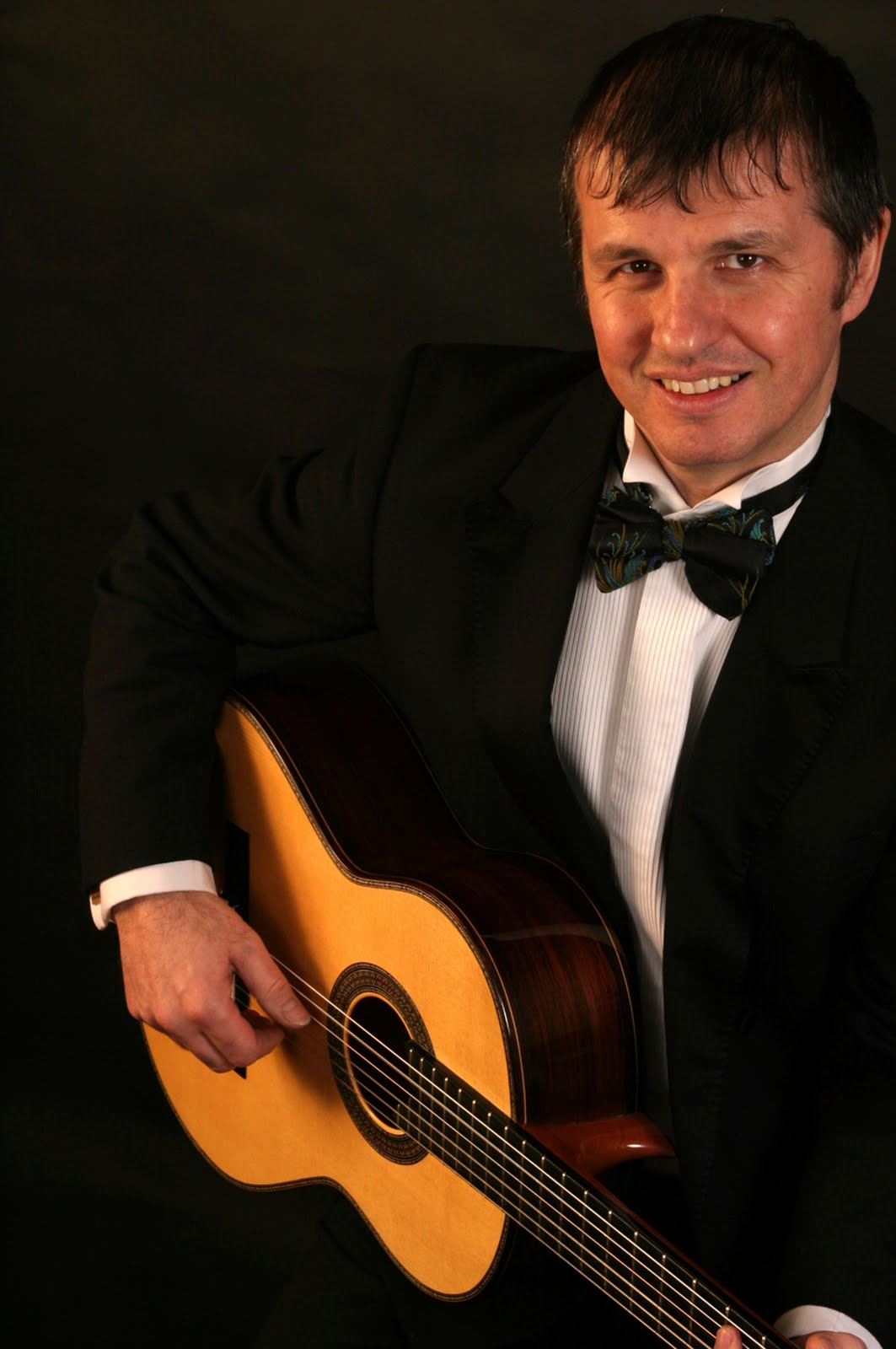 Jonathan Prag Classical Guitar Weddings / special occasions