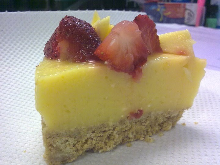 Jes's Deli Corner Mango Yogurt Pudding Cake