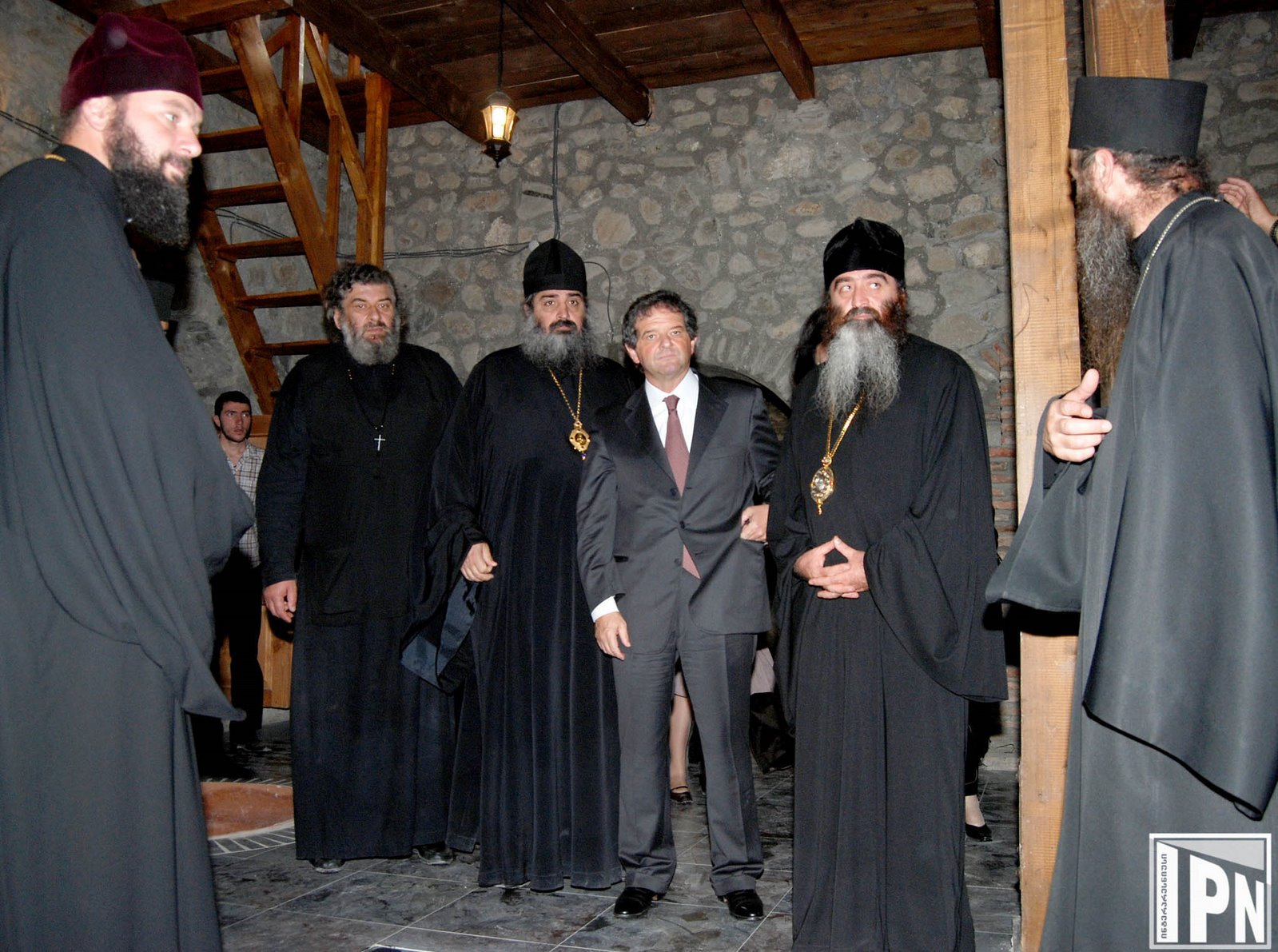 [badagonis+1clis+tavi04.jpg]