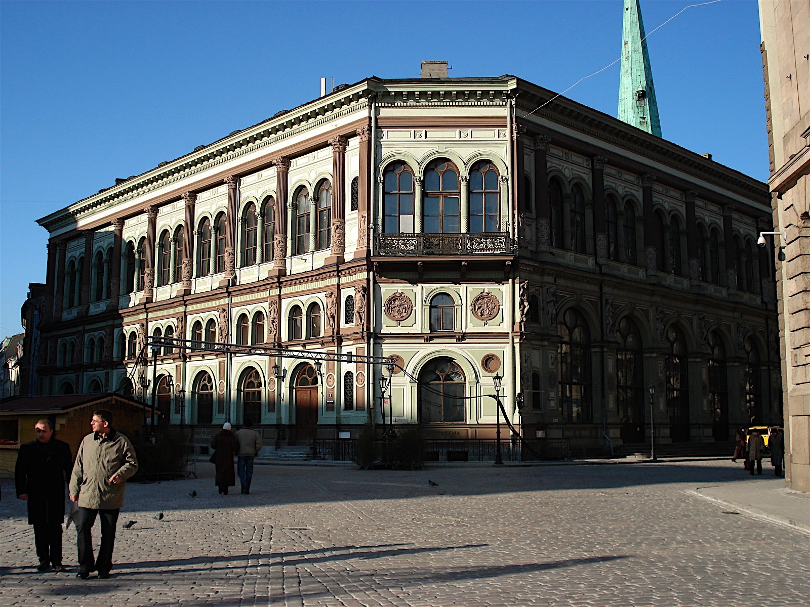 riga-stock-exchange-latvia (image)