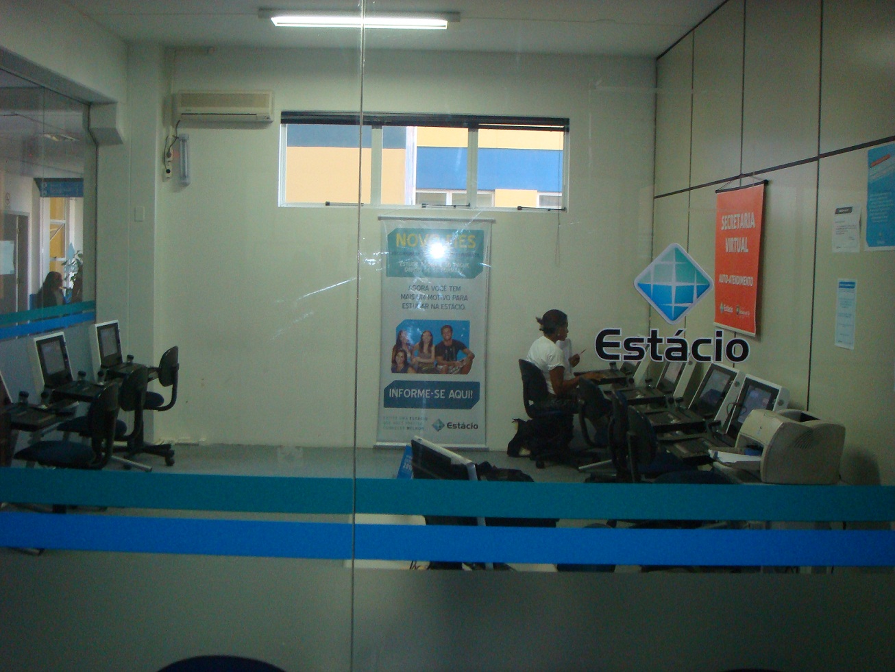 Educação tecnológica: Faculdade Estácio de Sá unidade em São José, SC ...