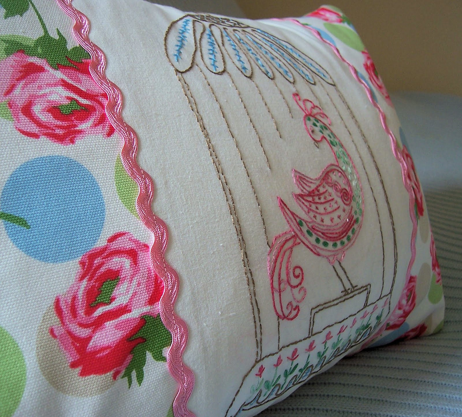 Groovy Bird Embroidered Pillow Tutorial