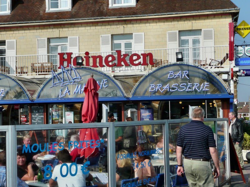 [Bar+Ouistreham.jpg]