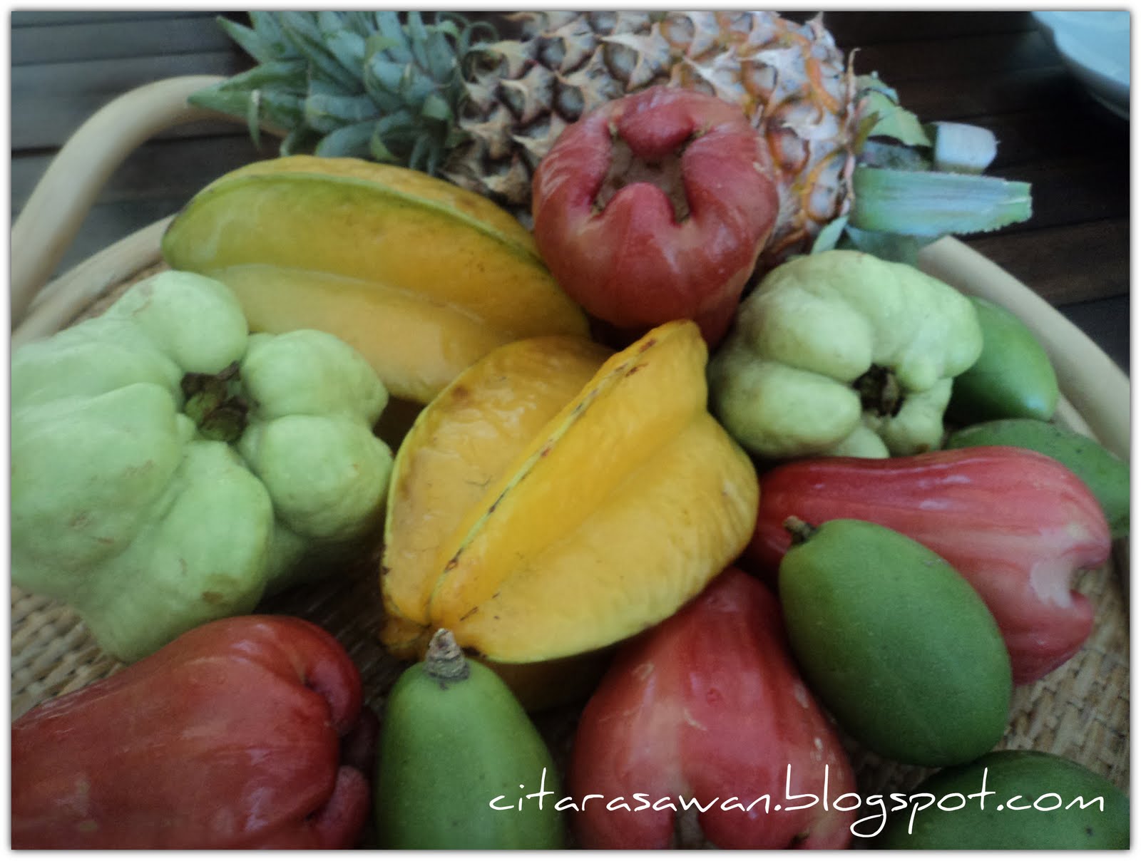 Rojak Buah-buahan / Malaysian Salad ~ Must Read!