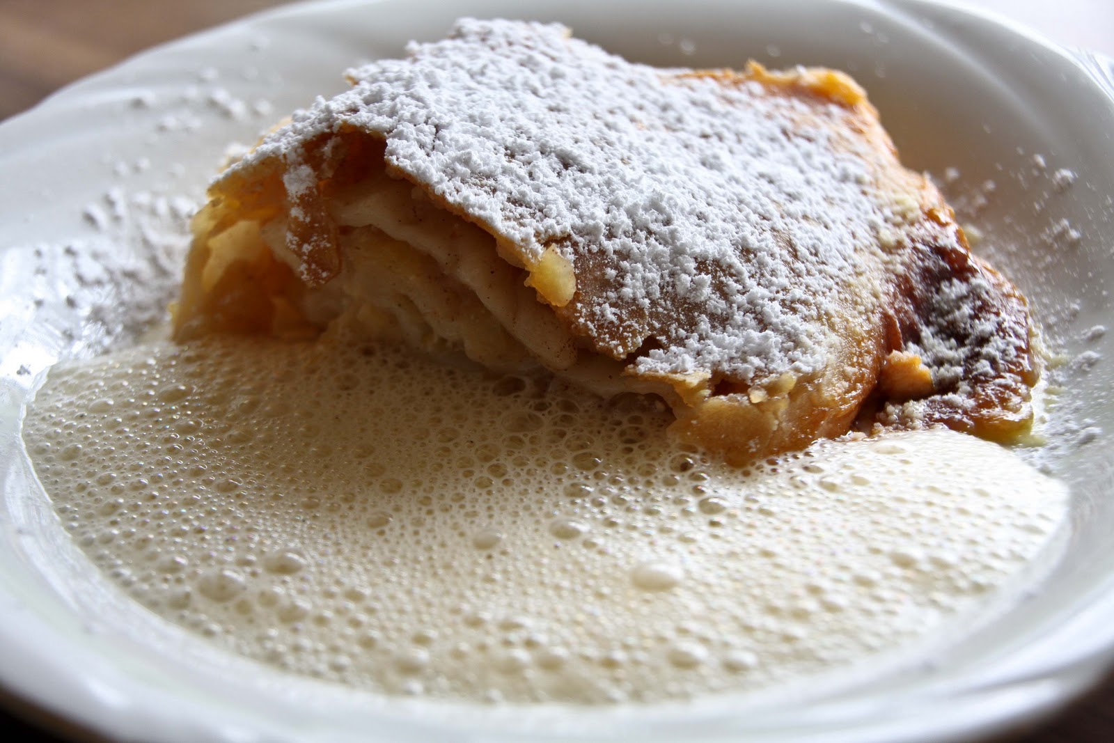 Vanillesoße Schnell Und Einfach Selbst Gemacht. Rezept Für Den Thermi