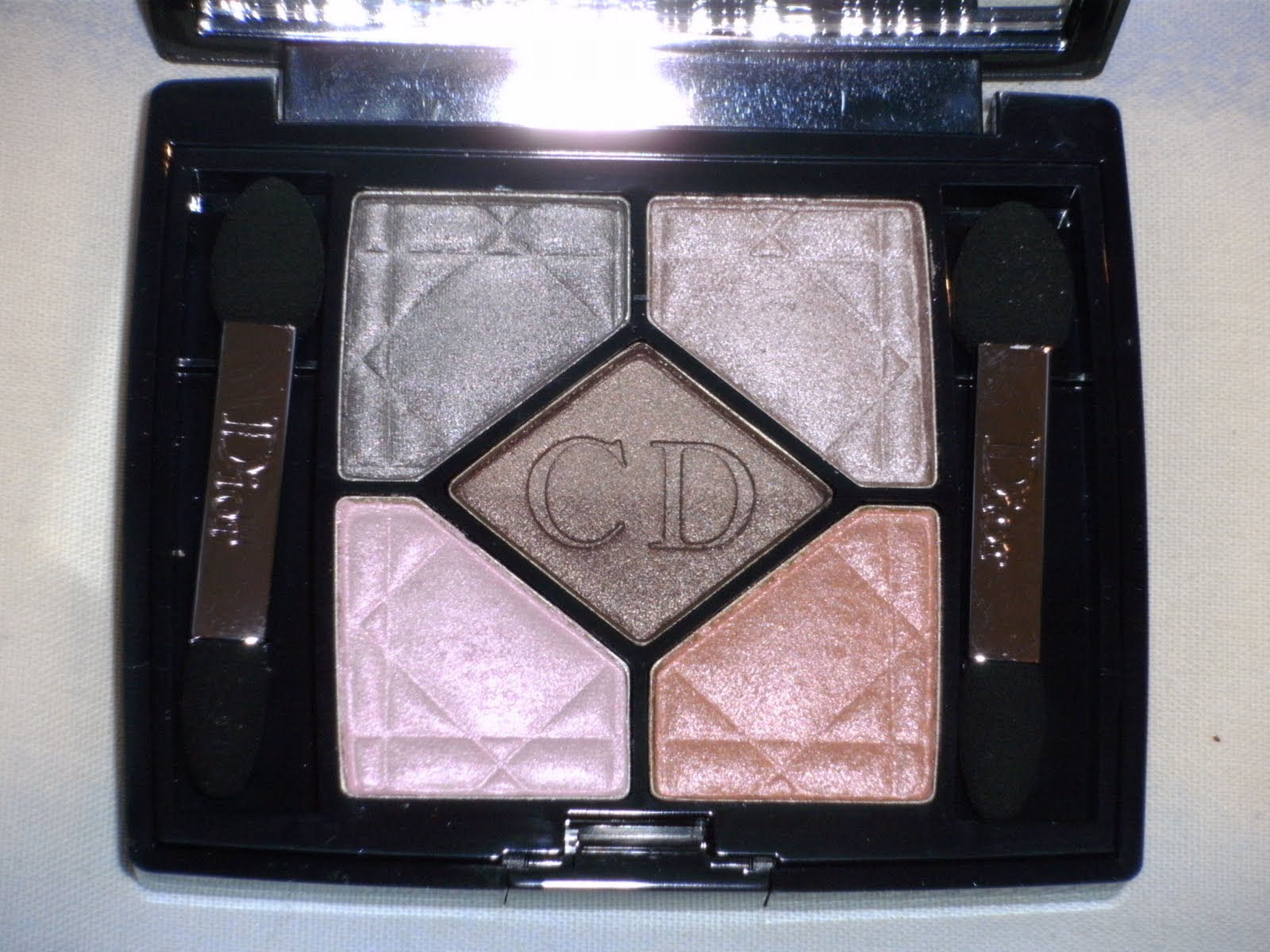 Pleasureflush Christian Dior eyeshadow palettes in ReadytoGlow and