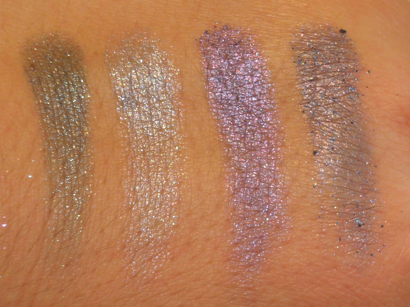 Pleasureflush Bobbi Brown Sparkle Eyeshadows vs. Laura Mercier Sequin