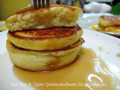 Resep Pancakes - Simple Pancake, Lembut dan Sedap! 