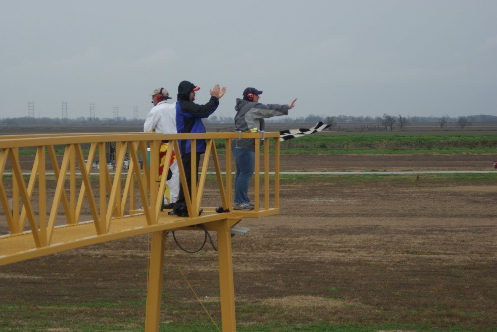 [Checkered+flag.jpg]