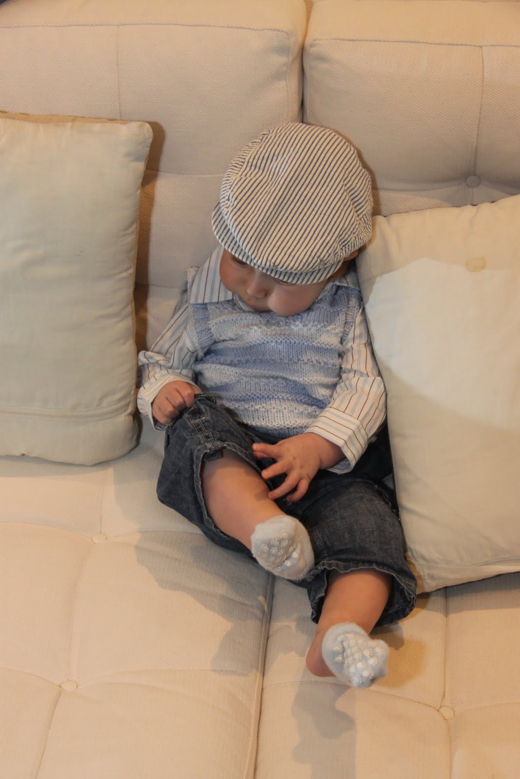 [Oliver+@+home_0268.JPG]