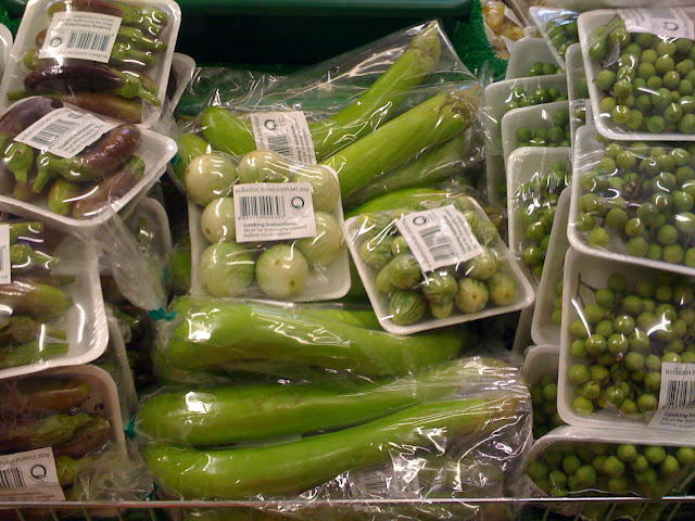 different kinds of aubergine you can get in a Chinese supermarket