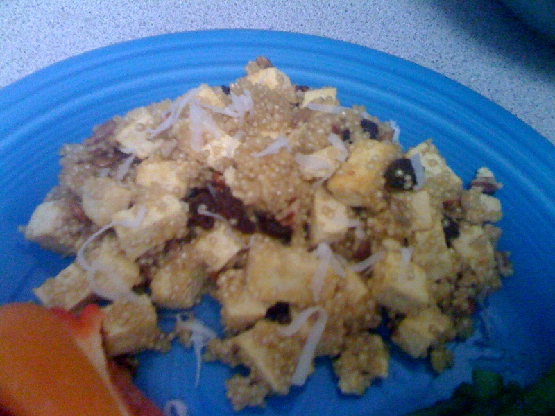 Pumpkin Coconut Quinoa with Apricot Orange Tofu, PB+Banana Chocolate Chip Flax Cookies