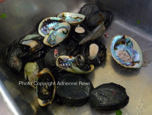 Introducing Maori Lifestyles: Paua - Favourite Kaimoana