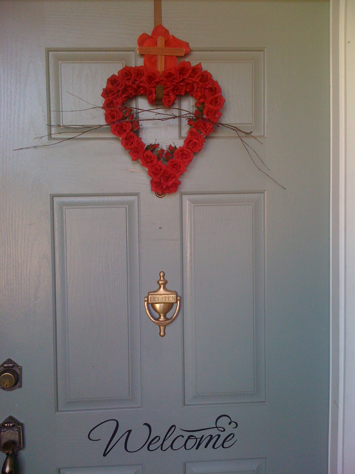 Family At The Foot Of The Cross Liturgical Wreaths