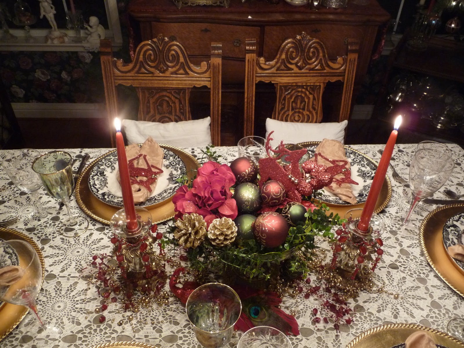 Heirlooms: Christmas~Dining Room