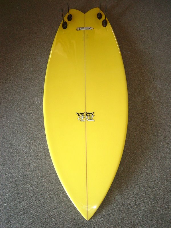 [dk-swordfish_surfboard.jpg]