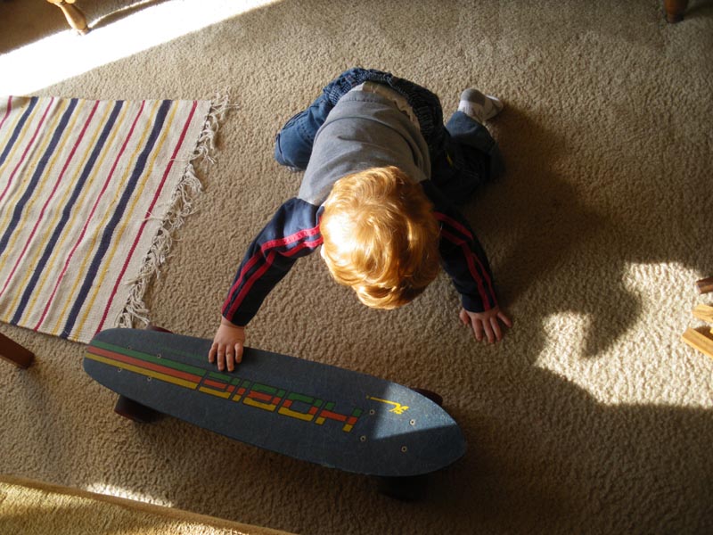 [retro_skater_grom.jpg]