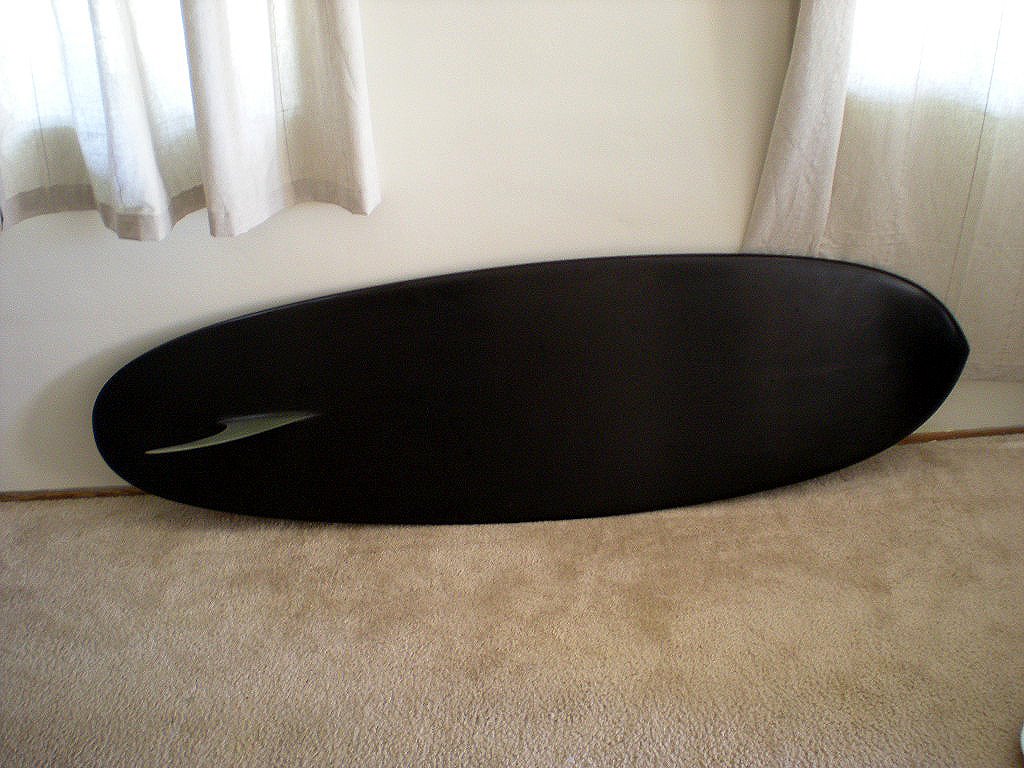 [black_mandala_single_fin.jpg]