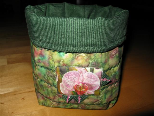 [IMG_0028+(Small).JPG]