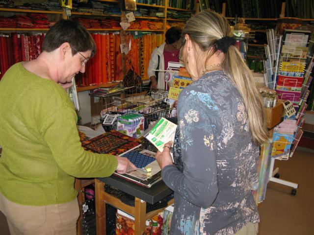 [IMG_1440+(Small).JPG]