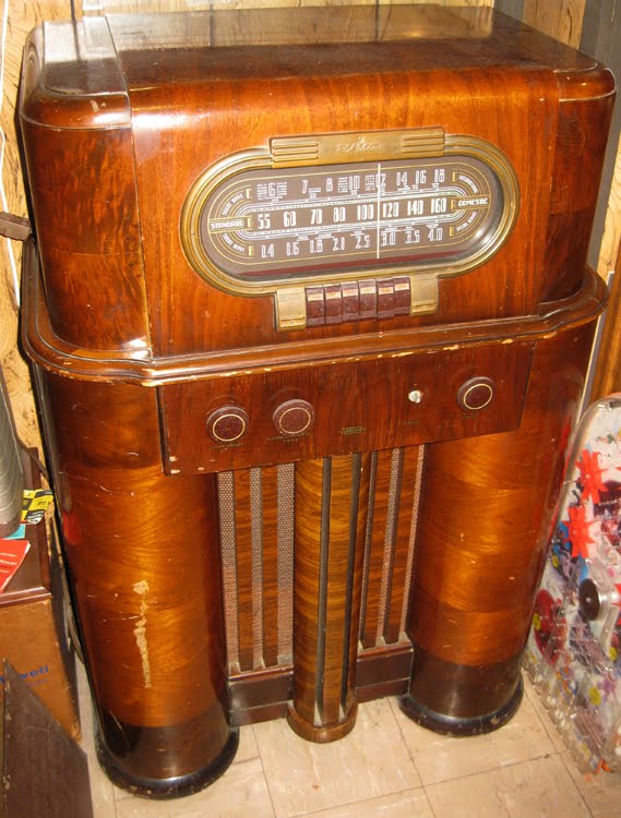 Ken Bausert's Nostalgic Museum From The Vaults of the Museum