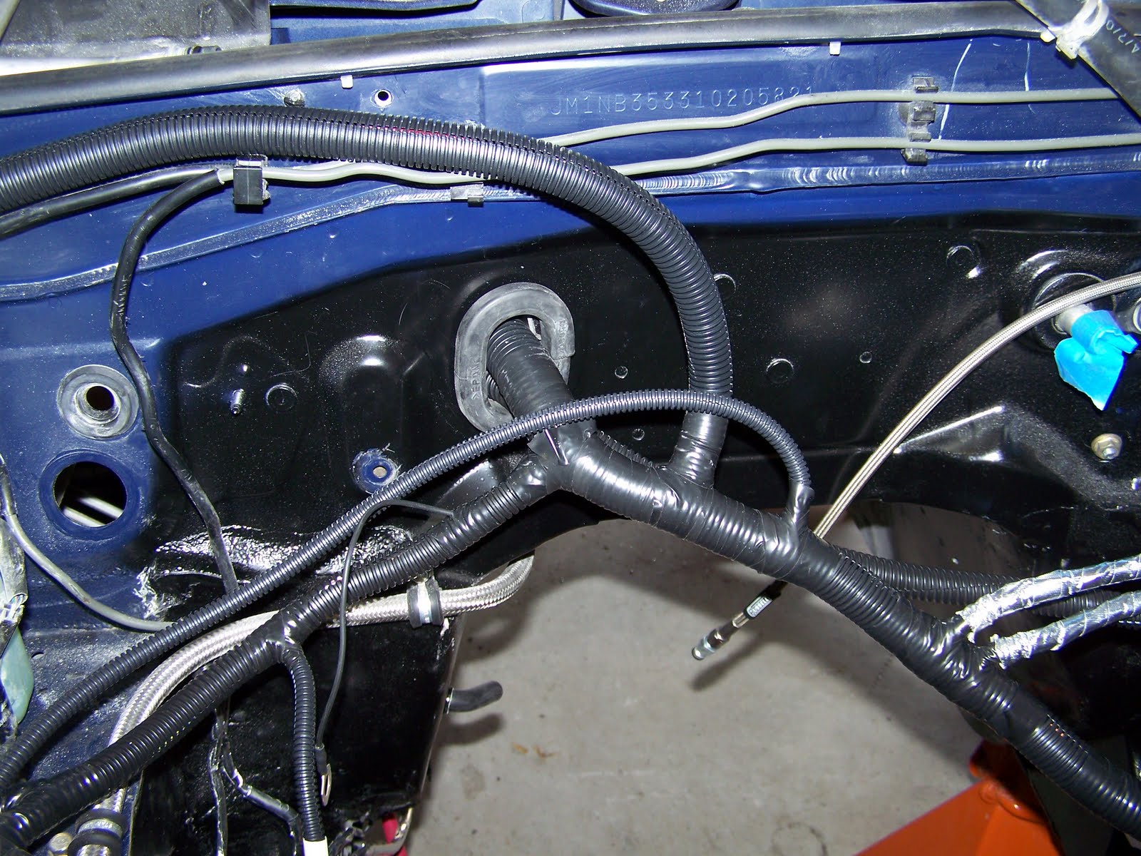 Brooksie's Miata build LS: Wiring Harness through tohe firewall