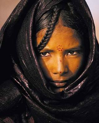 [Jean-Luc-Manaud-Young-Tuareg-Woman--Niger-54360.jpg]