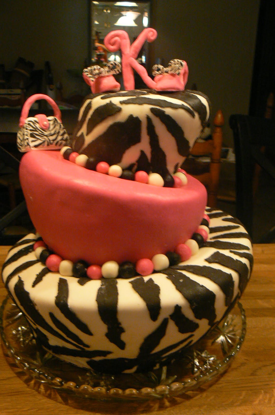 Kelly Roberts Designs: Topsy Turvy Zebra Birthday Cake ...