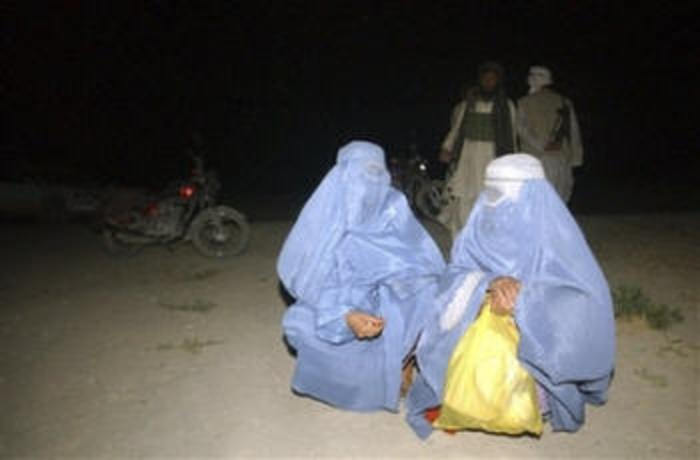 [taliban_murder_two_womenafghanistan.jpg]