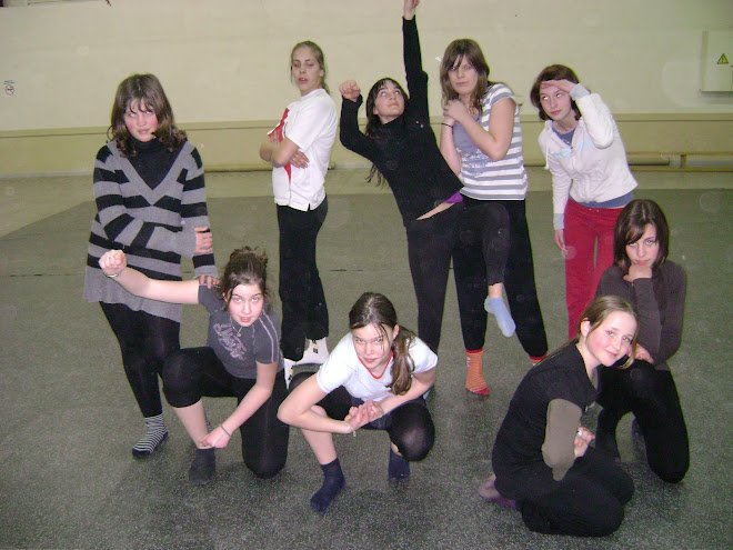 les ados (cours lundi 18/02/2008 )