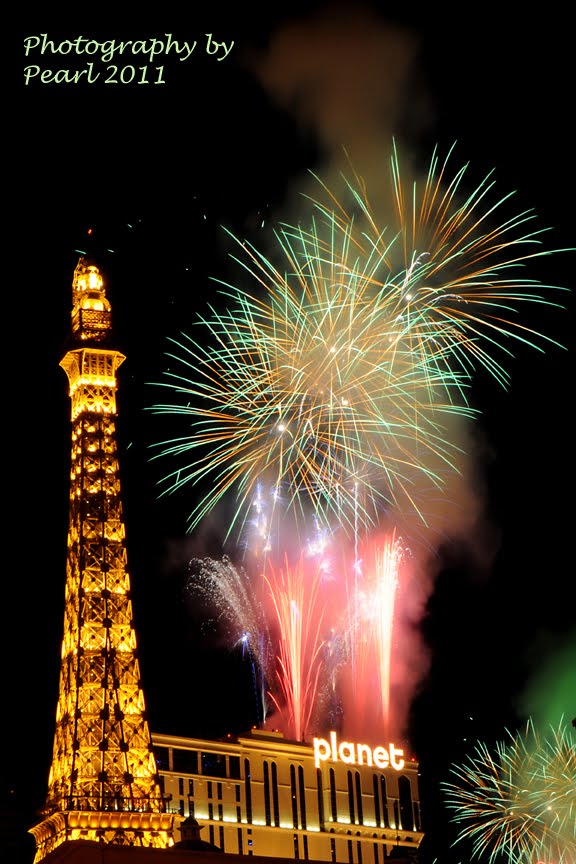 Photography by Pearl: 2011 New Year's Eve Fireworks