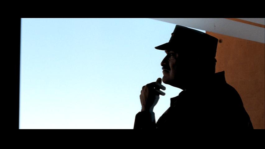 [QUANTUM_OF_SOLACE-14.jpg]