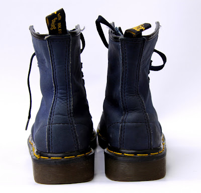 British Corner: Dr Martens 8 Eye Boot Nubuck Leather Marimea 4 (37-38 )