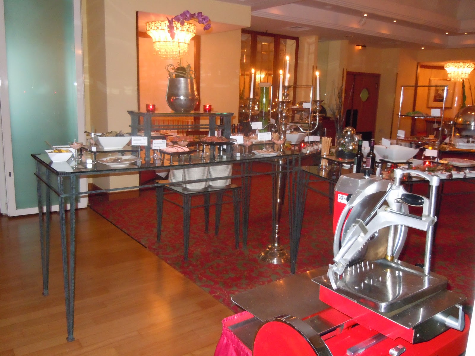 Hotel Marriott Candlelight Dinner