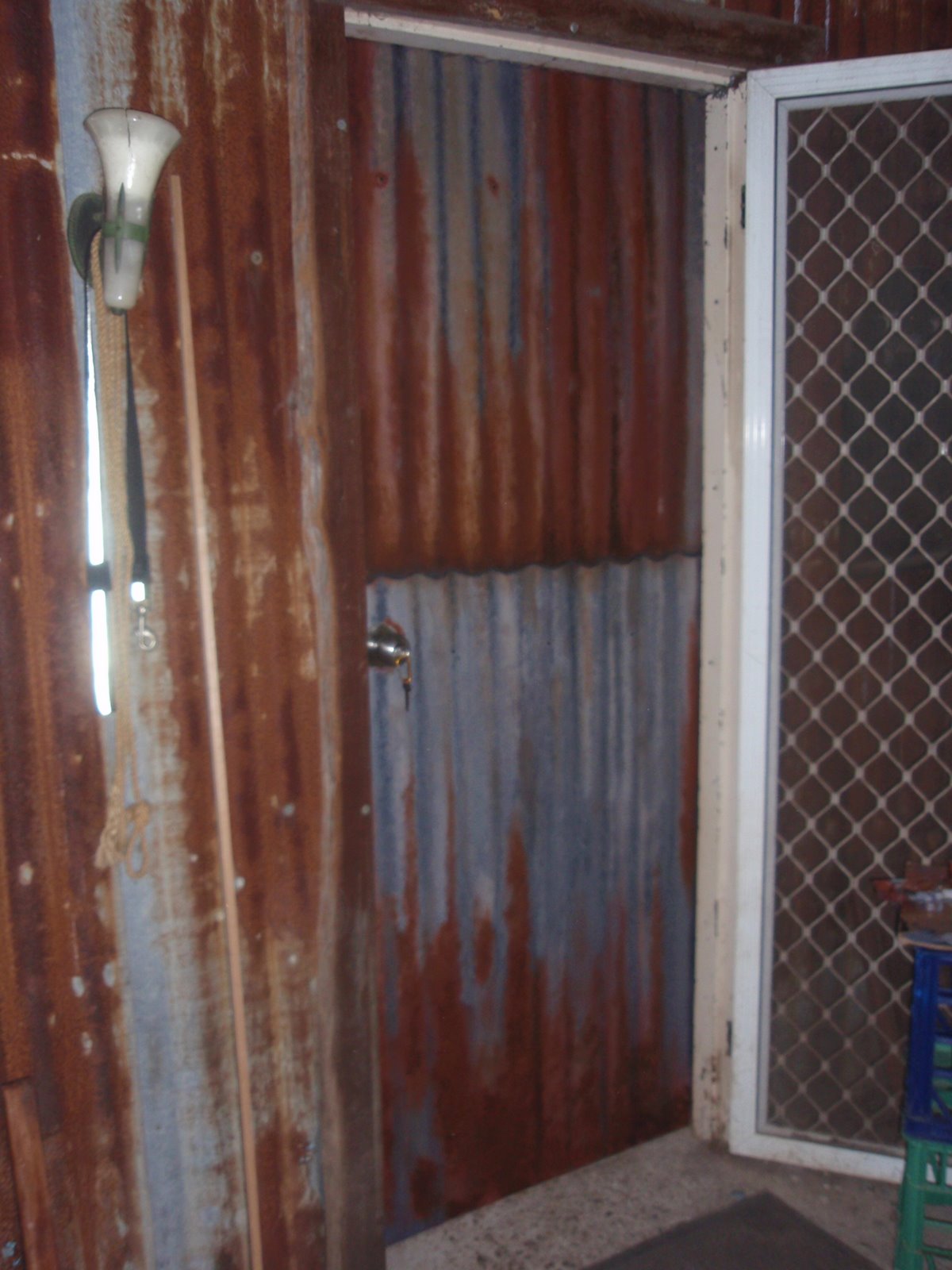 Just because I can.......... Faux rusty tin door