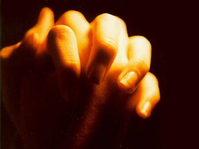[prayer+fingers.jpg]