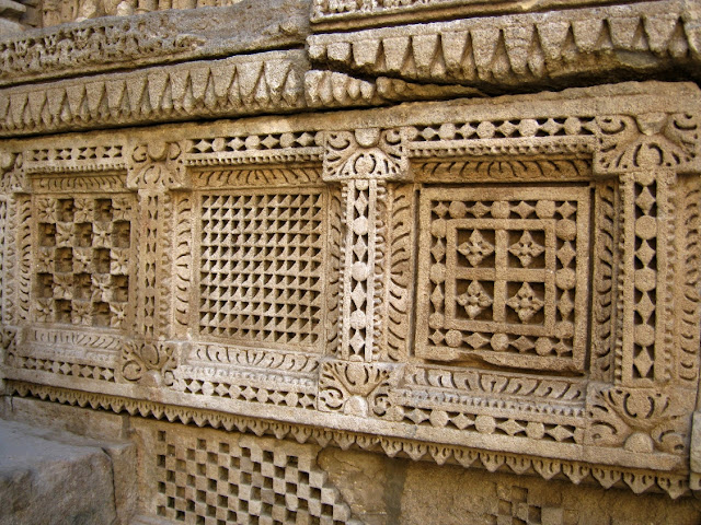 rani ki vav stepwell patan gujarat travel tourism 