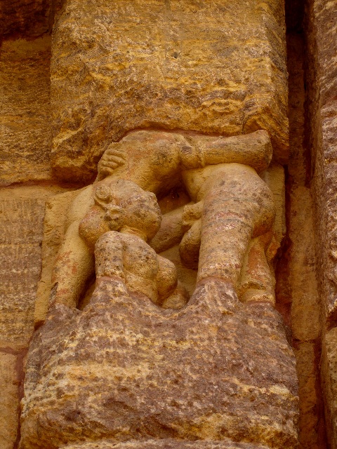sex erotic art carving konark sun temple bow job oral sex