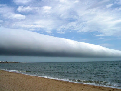Curiosa nube rodillo en Uruguay