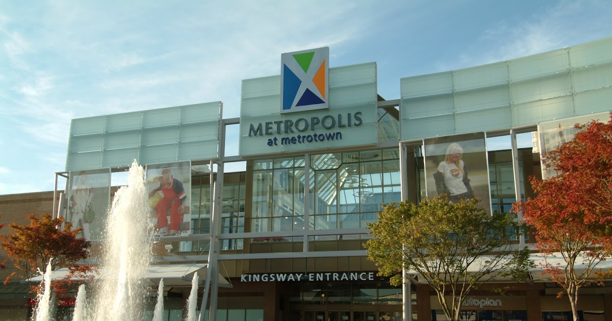 Shopping in Vancouver BC’s Largest Mall Metrotown Mall