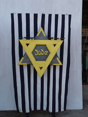 Israeli ART Yellow Badge sculpture 