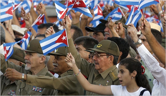 [Raul+Castro.JPG]
