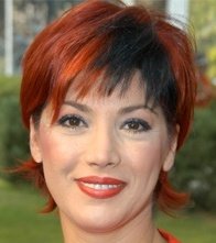 [Ayşenur+yazıcı.jpg]