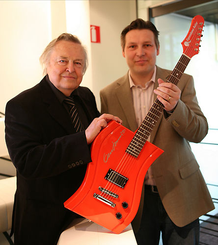 Eero Aarnio (left) with Antti J. Kallio, chairman of the Plectra Guitar Association, at the Copacabana guitar launch at Design Hotel KlausK, in Helsinki, May 2006.