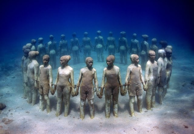 Underwater Sculptures Of Jason deCaires Taylor
